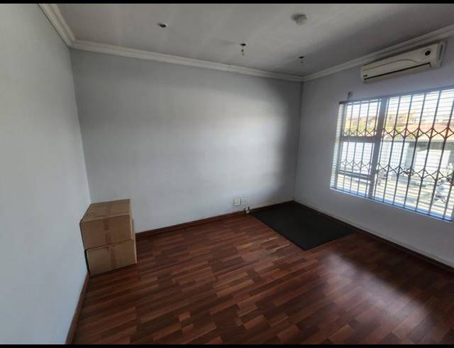 BUSINESS FOR SALE IN NEW REDRUTH